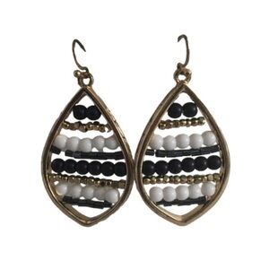 Beaded OVAL DANGLING EARRINGS